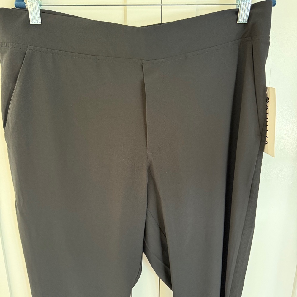 ATHLETA BLACK BROOKLYN ANKLE PANT SIZE 14 NEW WITH TAGS, NEVER OPENED